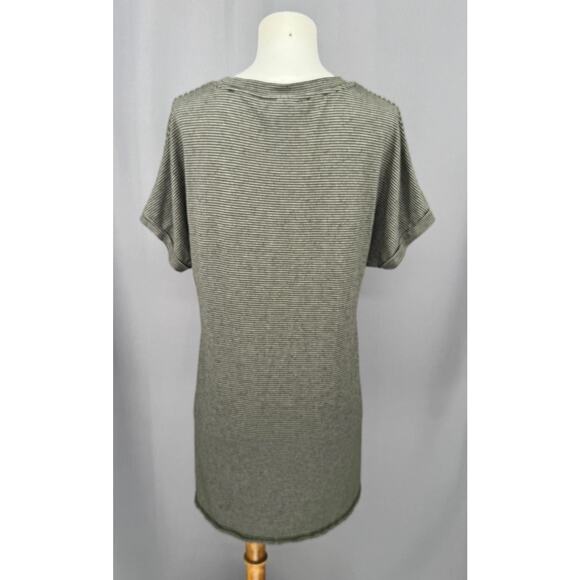 ModCloth Tunic Womens Medium Gray White Striped Short Sleeve Stretch Lagenlook - Picture 3 of 9